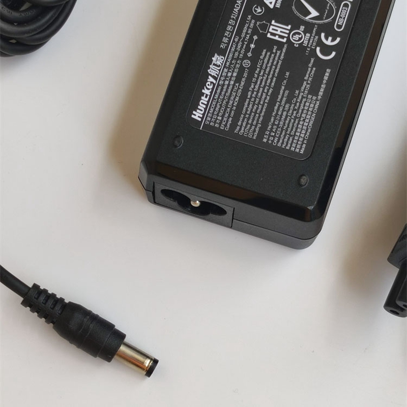 Original 19V 4.74A 90W AC DC Adapter For Huntkey HKA09019047-6U HKA09019047-6D Intel NUC all in one Laptop Power Supply Charger
