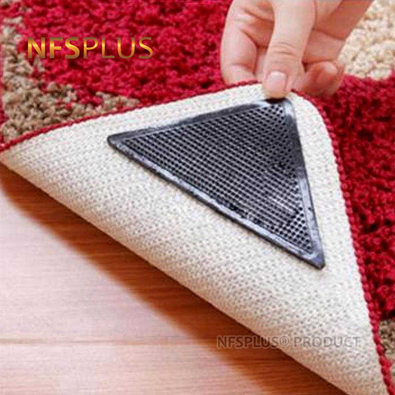 4 Pack Sticky Mat Carpet Rug Grippers 10.5x10.5x15cm Triangle Anti Slip Silicone Washable Reusable Floor Mat Door Carpet Pad
