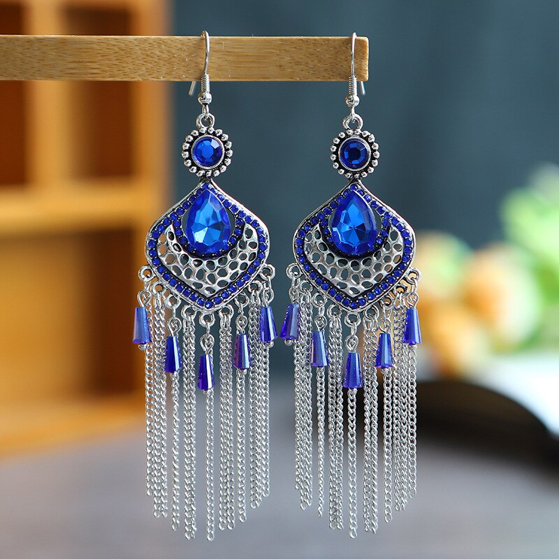 Bohemian Long Tassel Earrings 2022 Trend Water Alloy Crystal Beads Women Vintage Rhinestone Chain Earrings: E1969Royal Blue