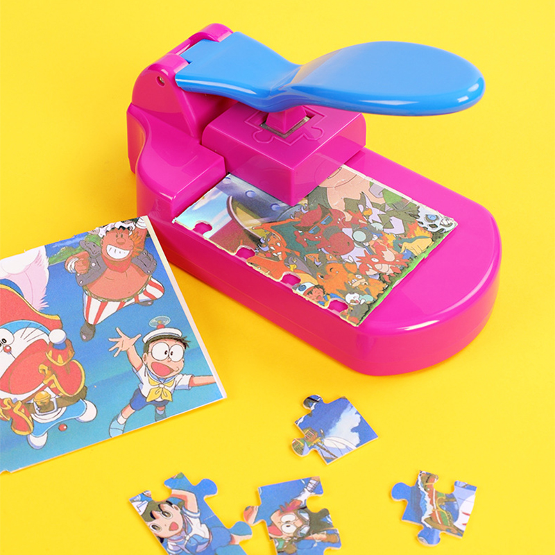 Machine de découpe de puzzle à la maison, peinture de puzzle manuelle pour enfants, jouets de puzzle faits maison