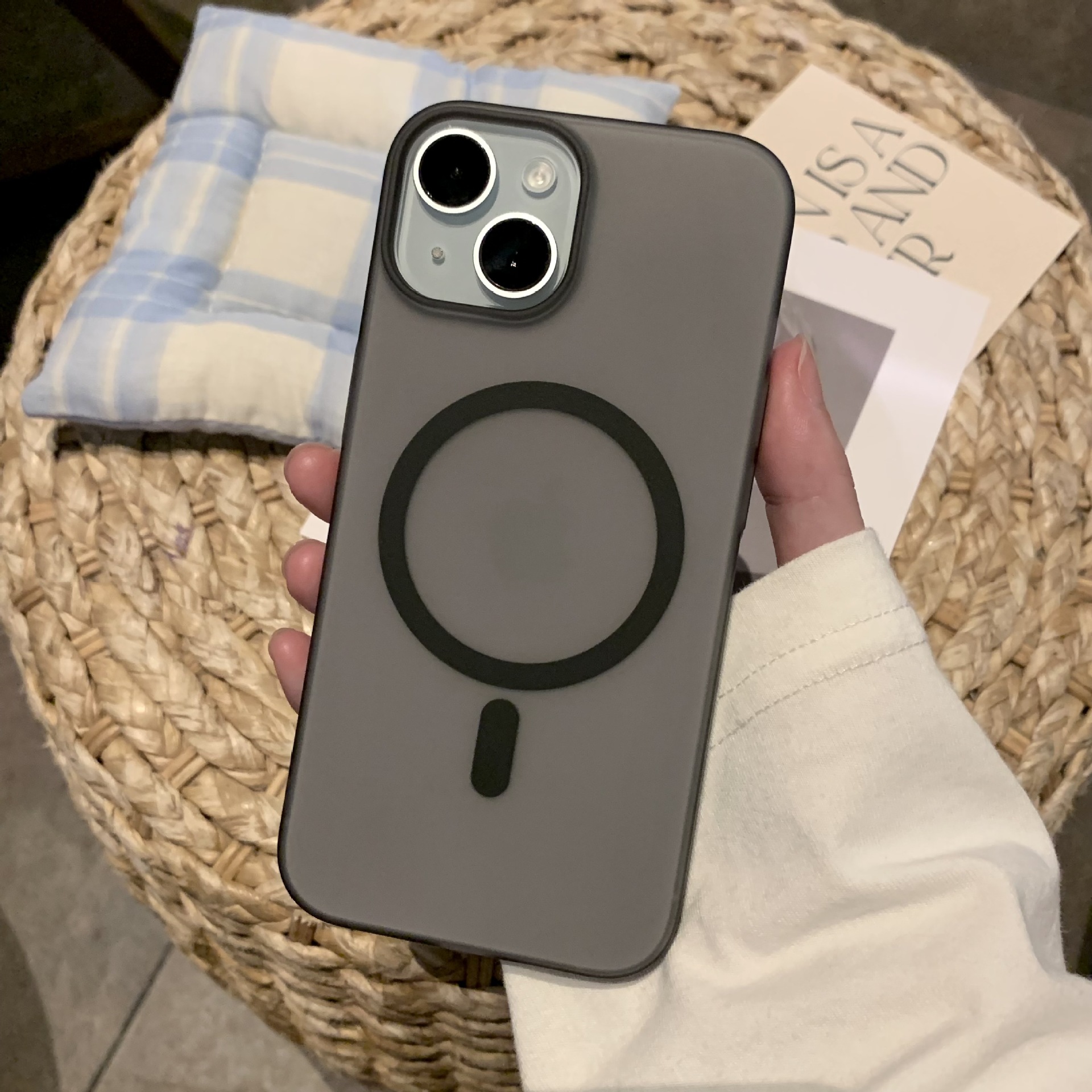 Ultra Dunne Matte Hard Plastic Telefoon Case Voor iPhone 15 14 Plus 13 12 11 Pro Max Voor Magsafe Draadloze Lading magnetische Clear Cover: Vinyl / Black