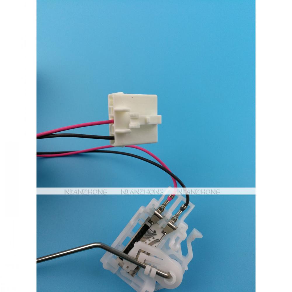 Fuel Meter Unit Fuel Level Sensor 83320-0K040 833200K060 For Toyota Hilux Vigo 05-16