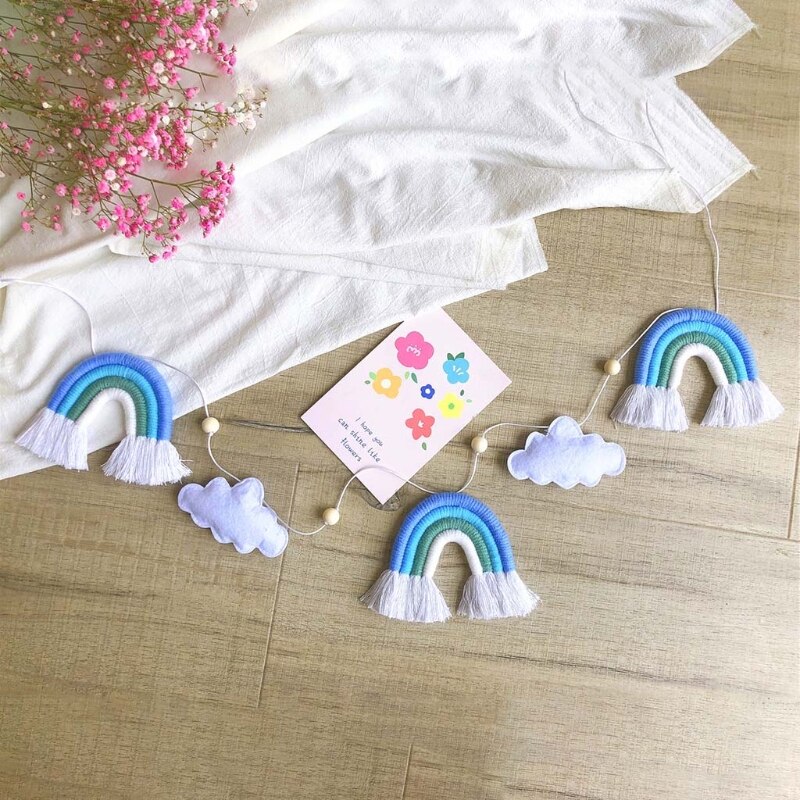 Guirnalda de cuentas de madera nórdica con nube de fieltro, lana de punto, borlas de arcoíris, adorno colgante, accesorios para sesiones fotográficas