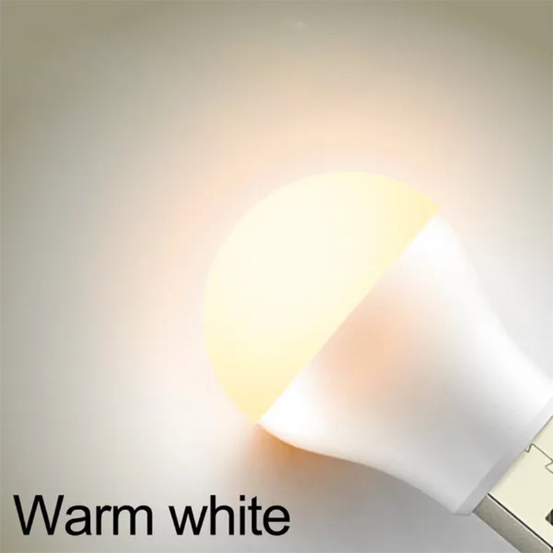 Usb-plugglampe datamaskin mobil strømlading usb mini boklampe ledet øyebeskyttelse leselampe lite rundt lys nattlys: Blå / Svart