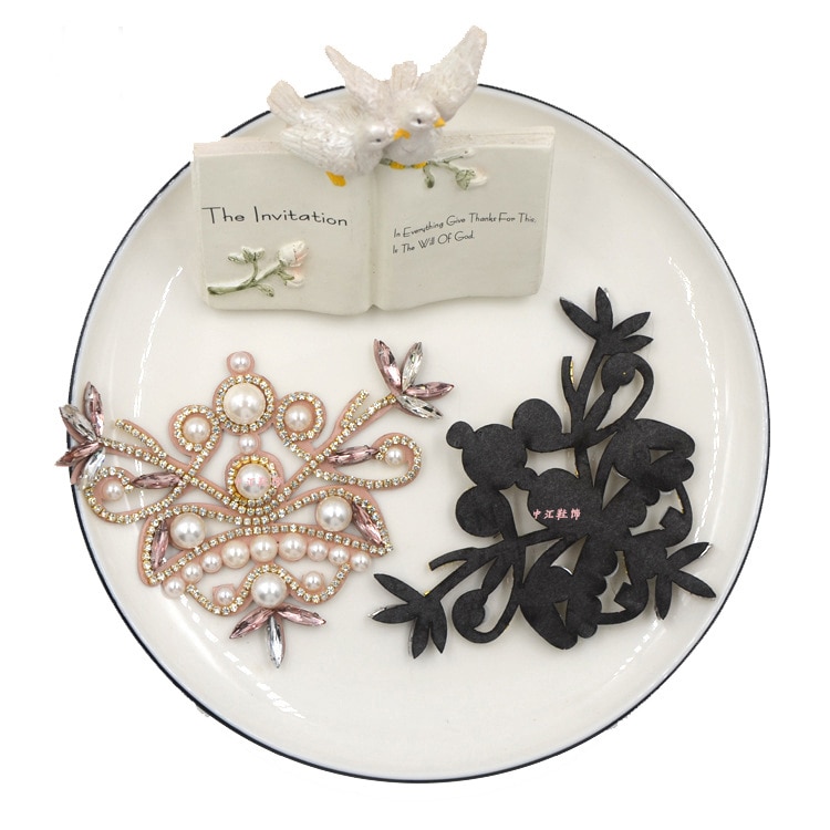 2 Stks Parel Bloemen Schoen Clips Prachtige Strass Schoenen Charms Kant Bloemen Schoen Accessoire Voor Bruiloft Puntige Teen Pompen, One Size, Metaal, gemaakt parel