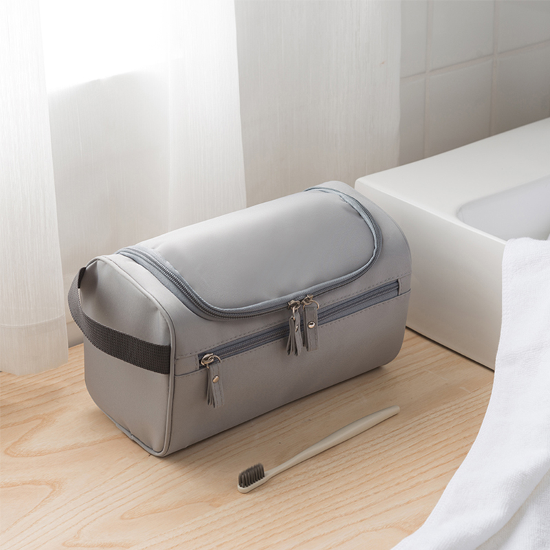 Hanging Travel Toiletry Bag for Men Women Toiletry Bag Hanging Hook Waterproof Shaving Bag Makeup Bag Travel Organizer Bathroom