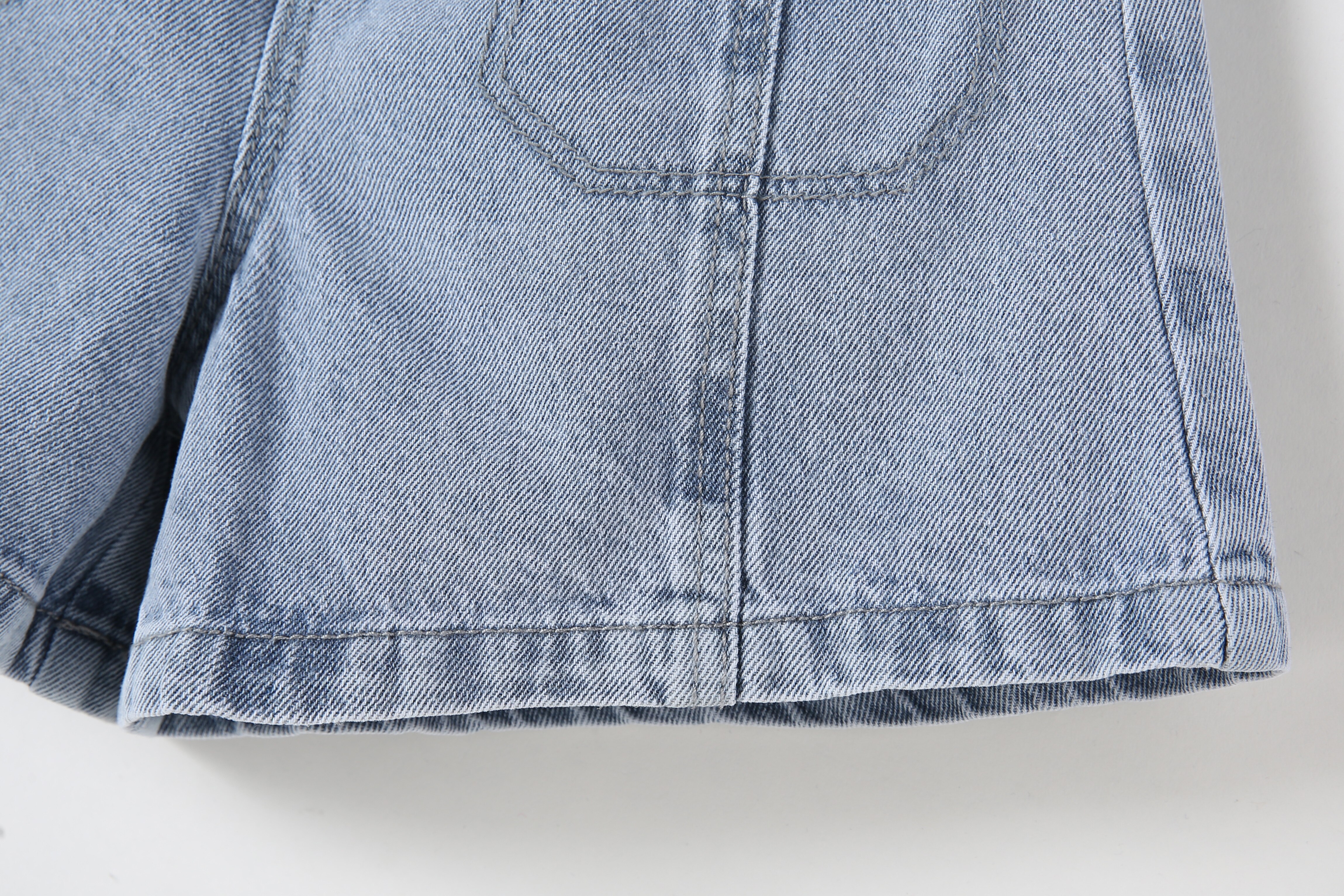 Baby Girl Loose Jeans, Summer Solid Color Shorts with Button Flap Pockets (Blue)