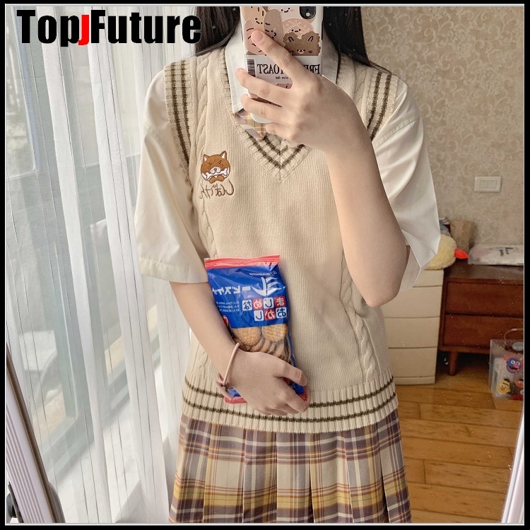 Shiba inu japansk jentestrikket vestversatile genser skoleuniform cardigans jk uniform beige naken hund broderigenser
