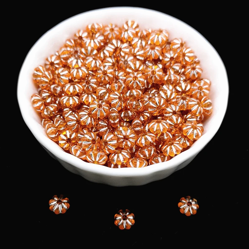 200 Uds. Hermosas cuentas con forma de flor espacio colorido para hacer joyas colgante collar pulsera DIY: Verde oscuro