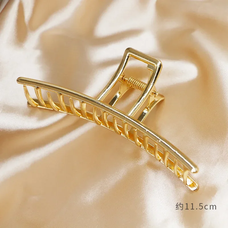 Simple Gold Hair Claw Clip Butterfly Geometric Hair Clip Claw Clamp for Girls Headwear Women Hair Accessories: black