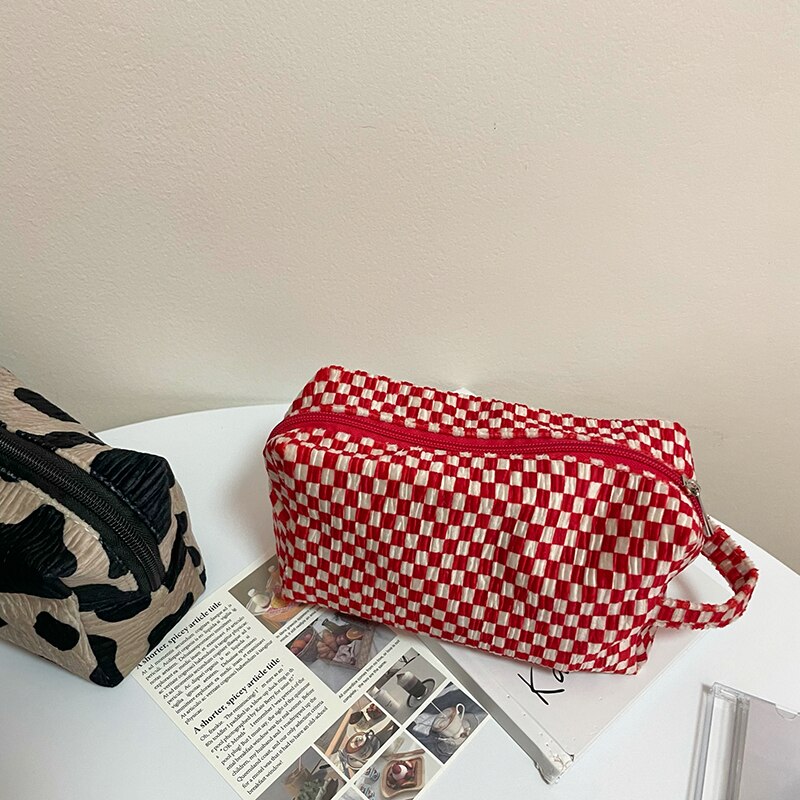 Cute Retro Checkerboard Grid Cow Print Pencil Bag Decorative Storage Pouch Girl Kawaii Stationery Pencil Cases School Supplies: B