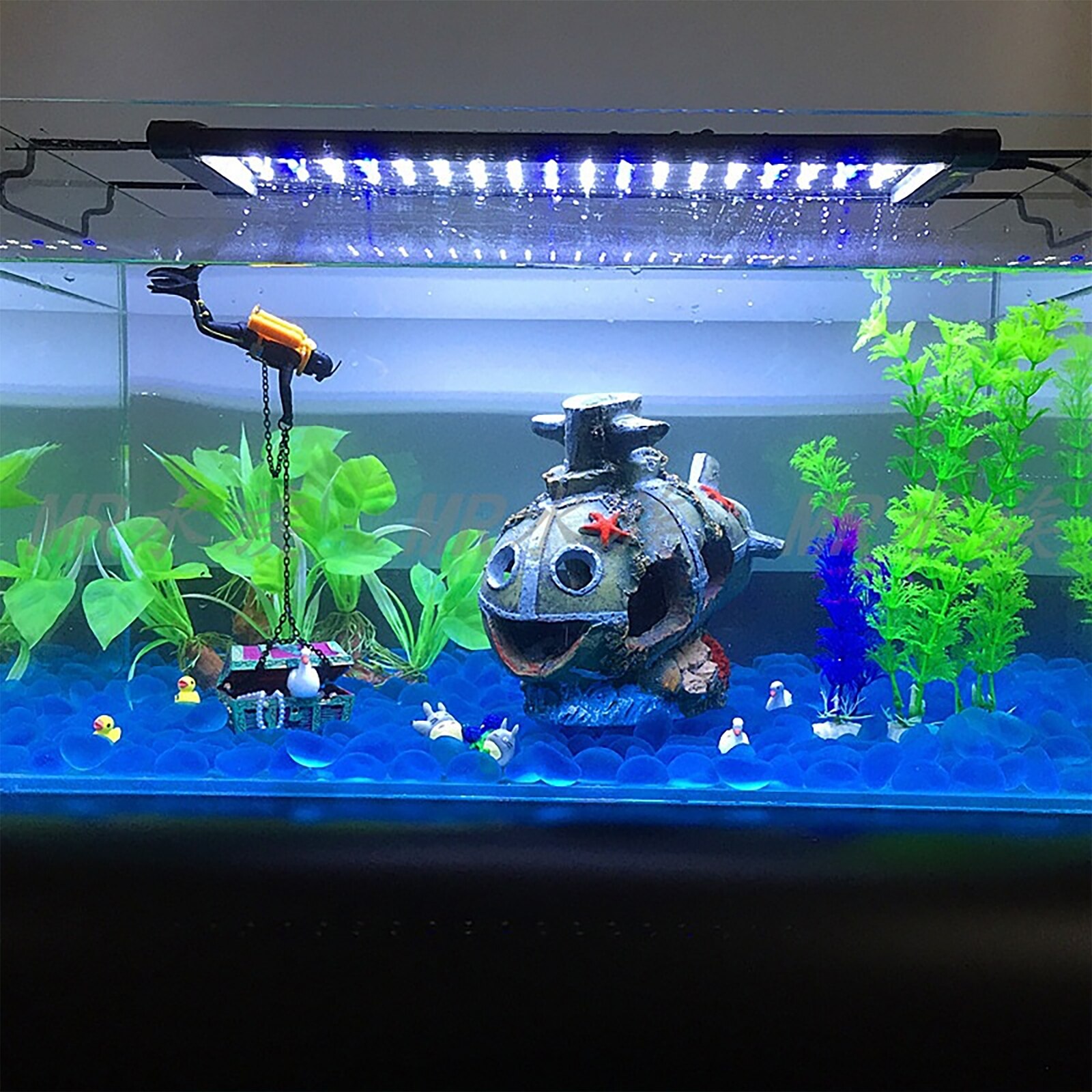 Fish Tank Treasure Chest &amp; Diver Live-Action Aerating Ornament Air Bubbler Movement Aquarium Undersea Decorations Home Decor