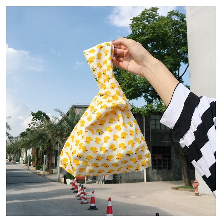 Bloemen Meisjes Japanse Stijl Pols Zak Draagbare Wandeling Telefoon Key Coin Bag Enkele Leuke Shopping Tote Polsbandjes Voor Lady: duck