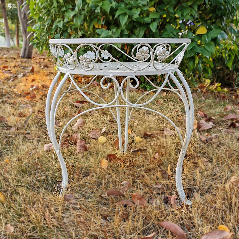 Estante para macetas de metal resistente: soporte para plantas de interior/exterior | Estantes ajustables y resistentes al óxido para jardín, patio y decoración del hogar