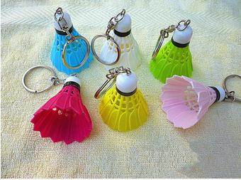 20PCS Tennis bag Pendant plastic mini tennis racquet key ring small Ornaments sport keychain fans souvenirs key chain: badminton