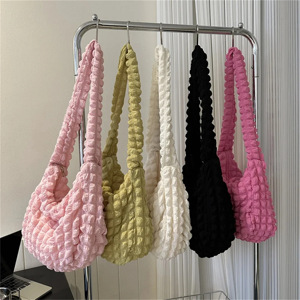 Umhängetasche mit plissiertem , bestickte karierte Umhängetasche, Unterarmtaschen, einfache gesteppte Tragetaschen mit großer Kapazität für Damen