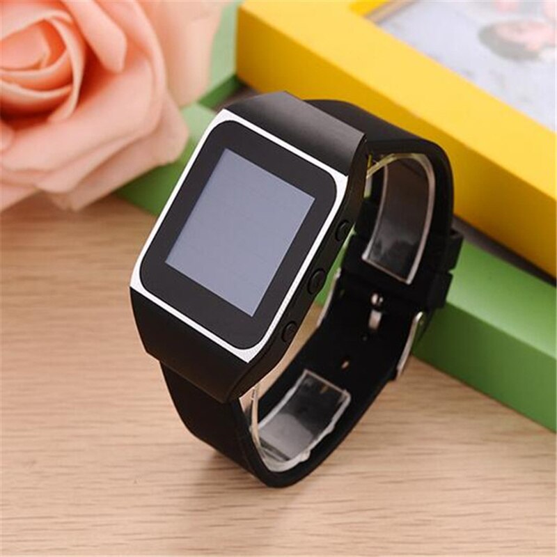 Reloj inteligente Bluetooth con reproductor MP3, reloj inteligente con pantalla táctil sin pérdidas y compatibilidad con FM, podómetro, Ebook, películas y grabación de voz, 4/8GB