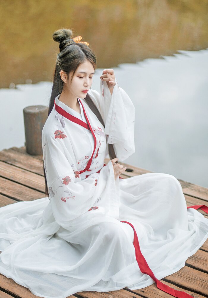 Valkoinen keiju muinainen hanfu mekko perinteinen kiinalainen tanssi puvut kirjailtu folk tang puku esiintymisvaatteet