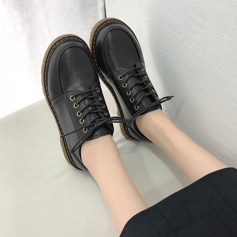 Damskor retro brogues oxford skor kvinna vår höst läder oxfords fyrkantiga lågklackade fritidsskor män plus storlek 35-43