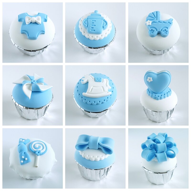 Fondo de simulación de fondant pastel azul cielo cupcake adorno de de cumpleaños para niños