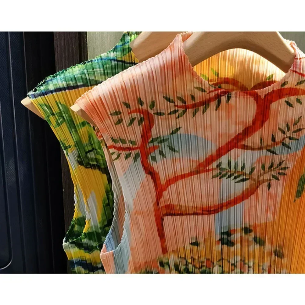 Camiseta plisada de Original para mujer, Tops con estampado de flores plisadas, informal, ropa Retro holgada fina para mujer 2025