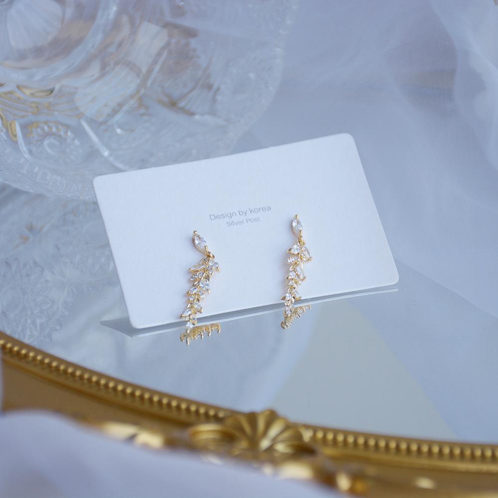 Micro-inlaid Zircon Gold-plated Leaves Sense Earrings For Women Korean Stud Earring Jewelry Stainless Steel