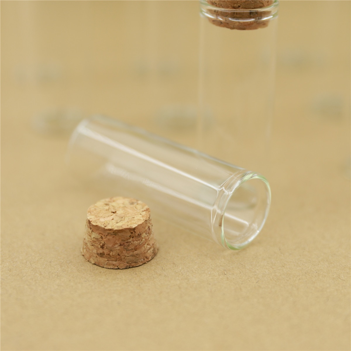 50pcs 12ml 22*60mm Mini Glass Cork Bottles Test Tube Stopper Spice Bottles Container Small DIY Jars Vials Tiny Bottle glass