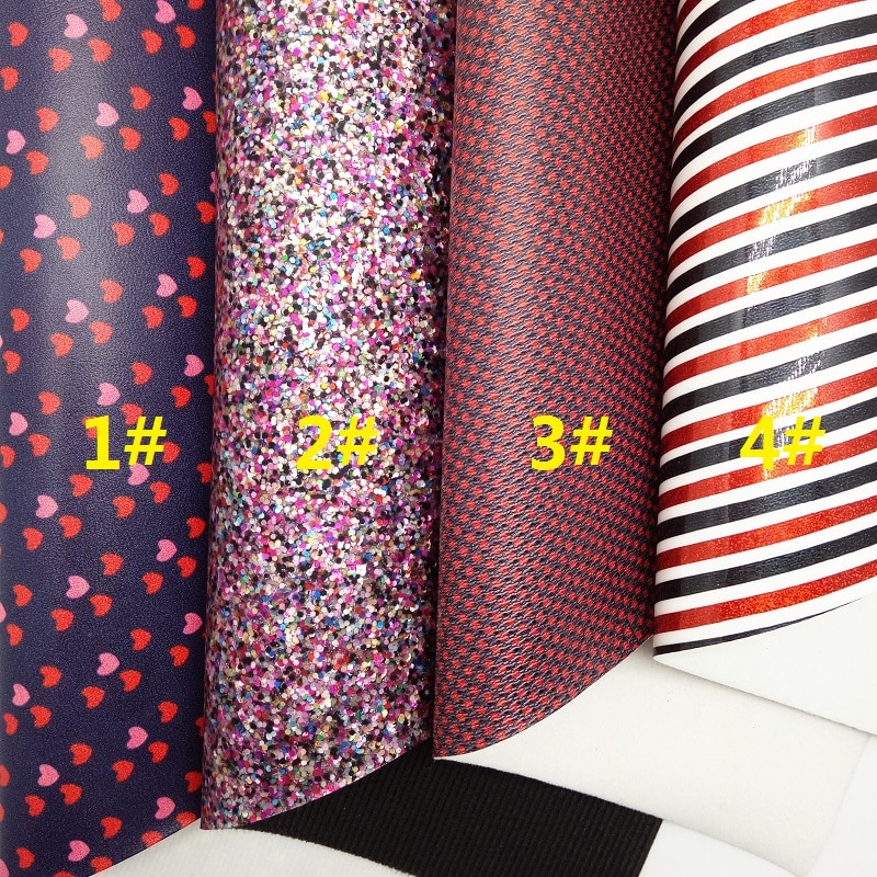 Gemengde kleuren glitterstof, strepen harten bedrukt synthetisch leer, imitatiestof voor strik  a4 21 x 29cm glinsterende ming  km009