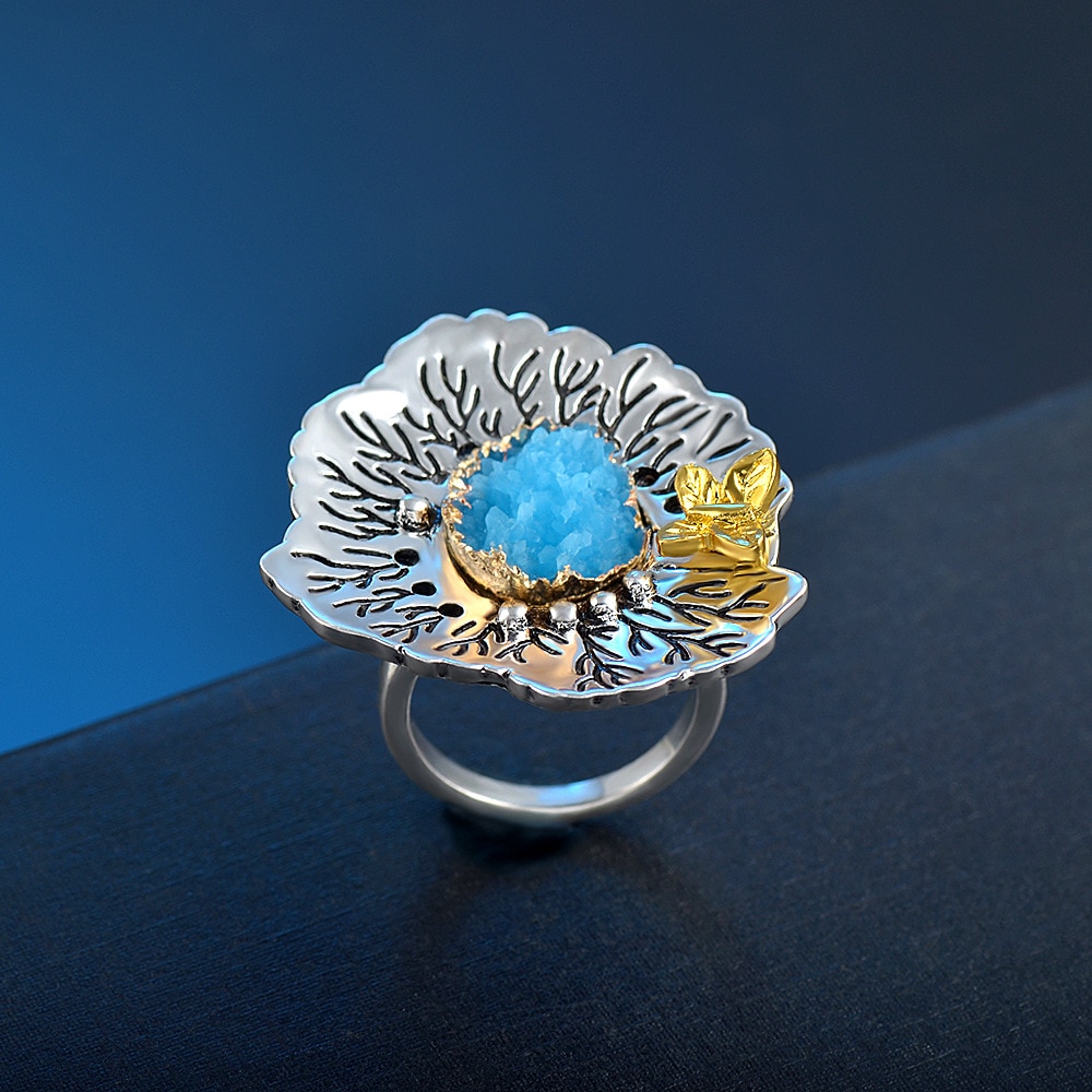 Neue Vintage Böhmischen Aussage Schmuck Rot Blau Kristall Große Blume Schmetterling Ringe für Frauen Engagement Hochzeit Party Ringe