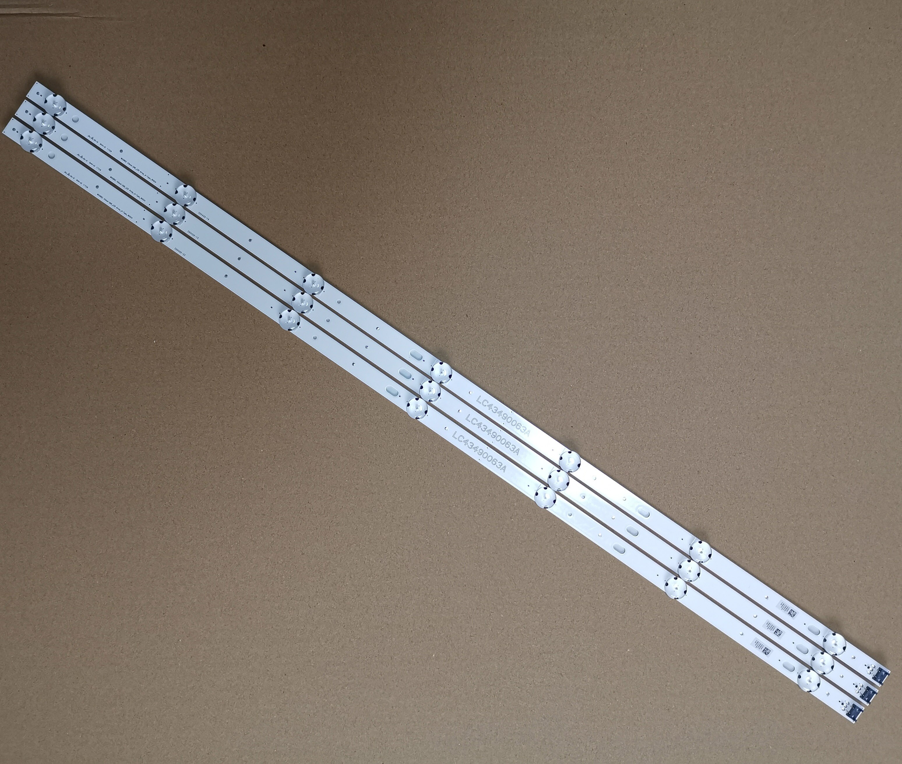 Original 7LED 830mm LED backlight strip for LG 43LJ5500 43UJ6300 43UJ634V LC43490062A LC43490063A LC43490064A LC43490060A