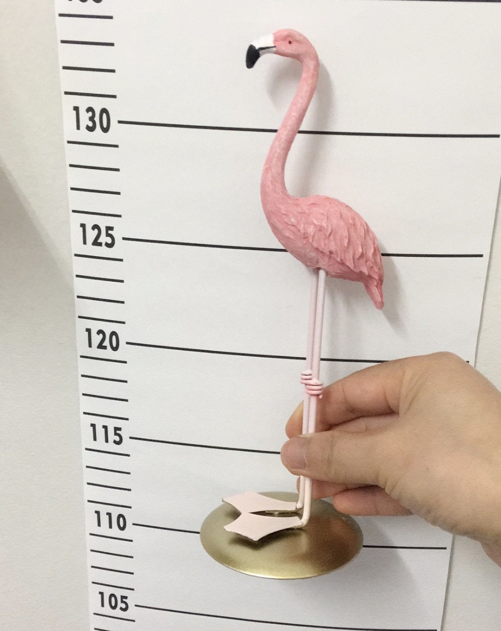 Harpiks flamingo nordisk stil værelse indretning flamingo skandinavisk indretning til pigeværelse flot harpiks flamingo indretning til værelse skrivebord