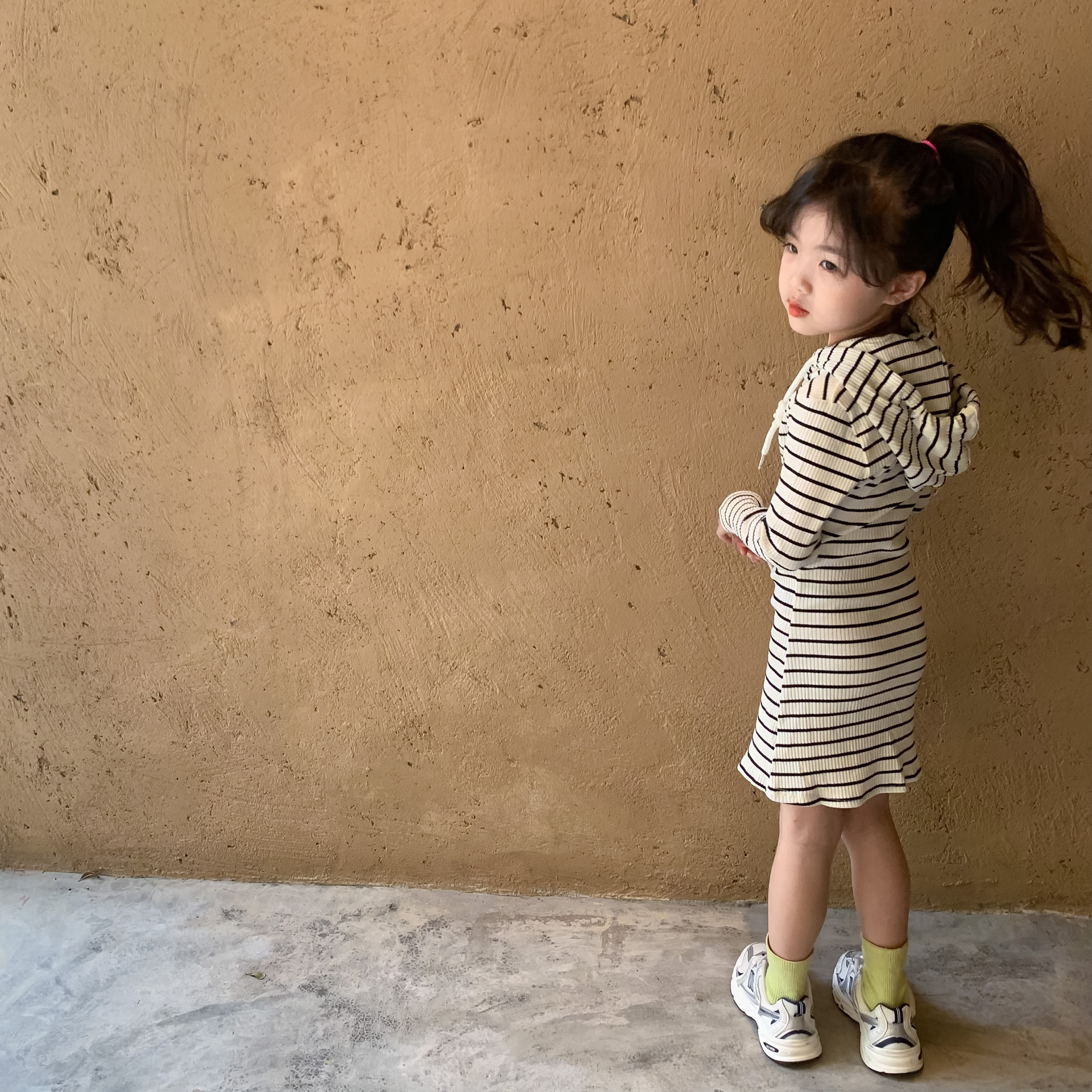 9962C abiti per bambini abito a righe per bambina primavera estate 2022 nuovo abito da ragazza con cappuccio a righe di base abito casual Slim: 130 for 7y