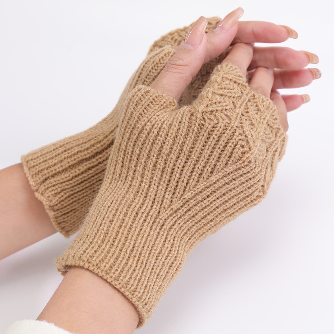 Korean Wool Gloves Autumn Winter Female Student Versatile Knitted Warm Half Finger Open Finger Gloves: Beige
