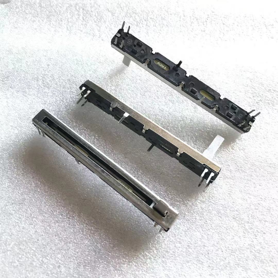4pcs 75mm Suitable Majestic Fader 7.5 cm double sliding straight dual channel fader potentiometer A50K A503 A50KX215MMC