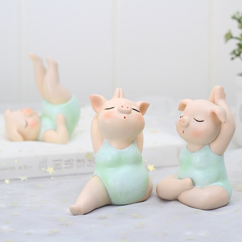 Mini Cute Pig Girl Yoga Posture Statue Piglet Resin Sculpture Decoration Ornament Home Office Store Desk Party Decor