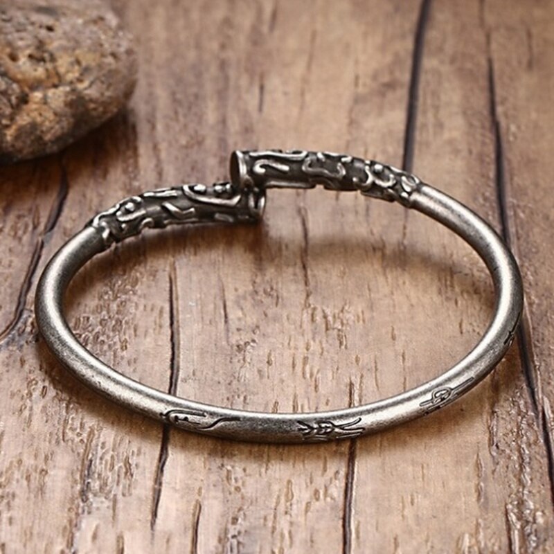 Classic Punk Hoop grabado Rune Curse Journey To The West pulseras de apertura para hombre
