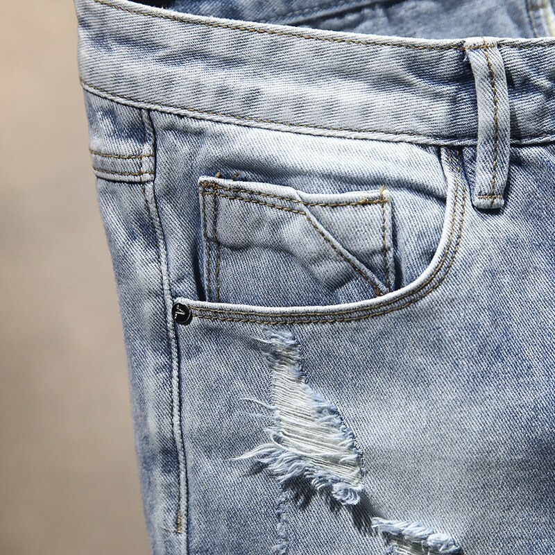 Sommer mænds slanke hul denim shorts klassisk stil trend lyseblå korte jeans mandlige mærke tøj