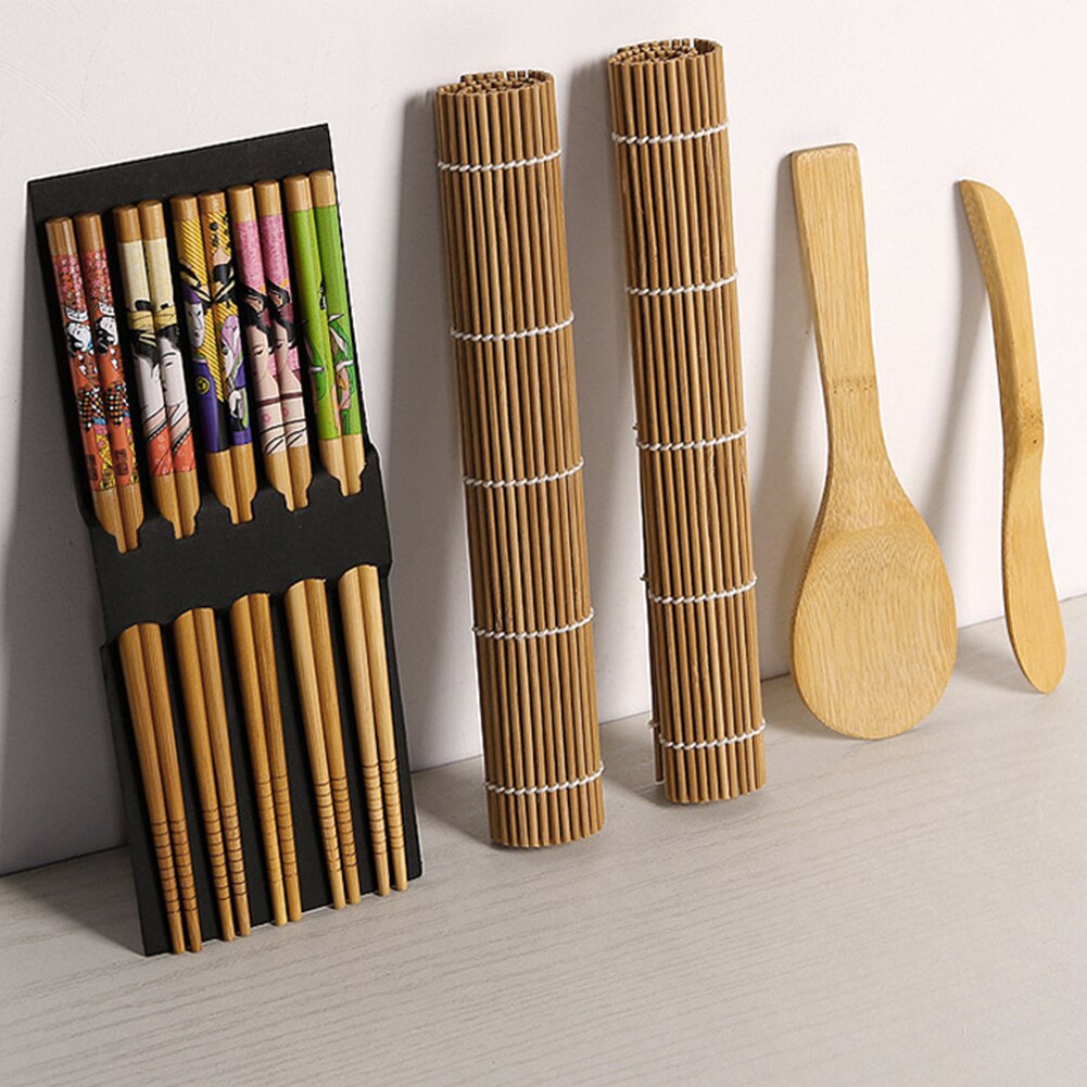 Sushi Maker Equipment Kit,Japanese Rice Ball Cake Roll Mold Sushi Multifunctional Mould Making Sushi Tools Kitchen DIY Set