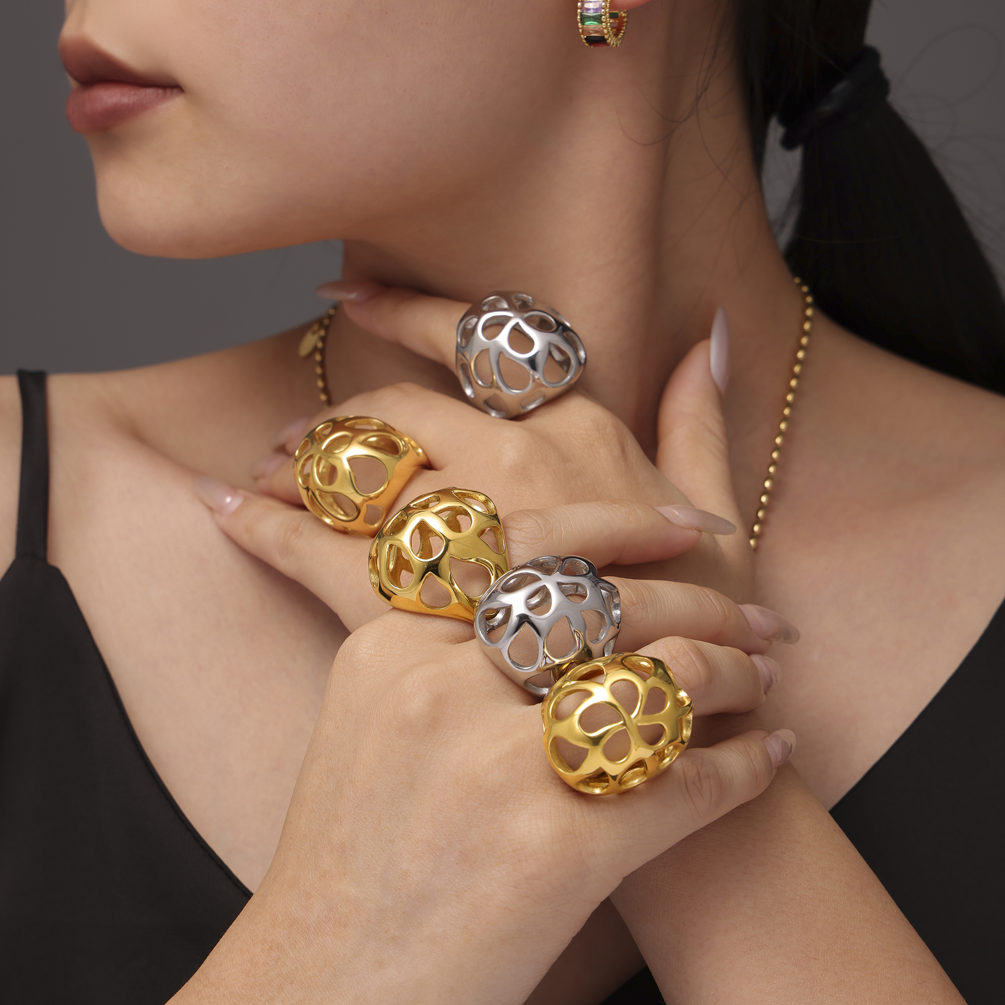 Anillos huecos de acero inoxidable 316L para mujer, chapado en oro de 18k, resistente al agua, sin deslustre, joyería estética para mujer