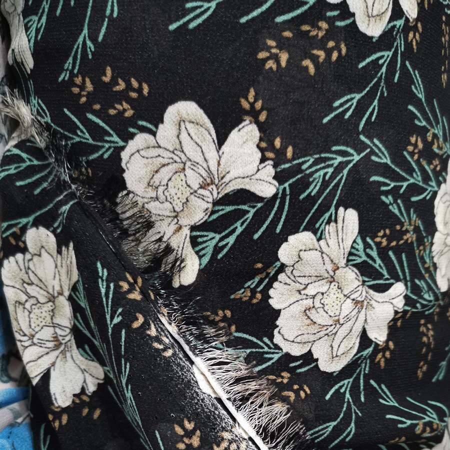 Chiffon mooie hawaii jurk materiaal chiffon stof diy stof chiffon textiel 1 yard: Zwart