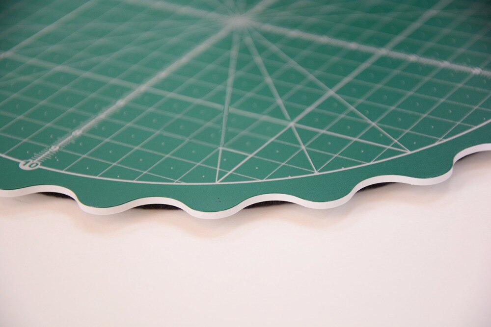 Self Healing Rotary Cutting Mat for Office School Supplies Quilting, Paper Craft, Clay Craft, Art Craft size 8 inch (20cmX20cm)