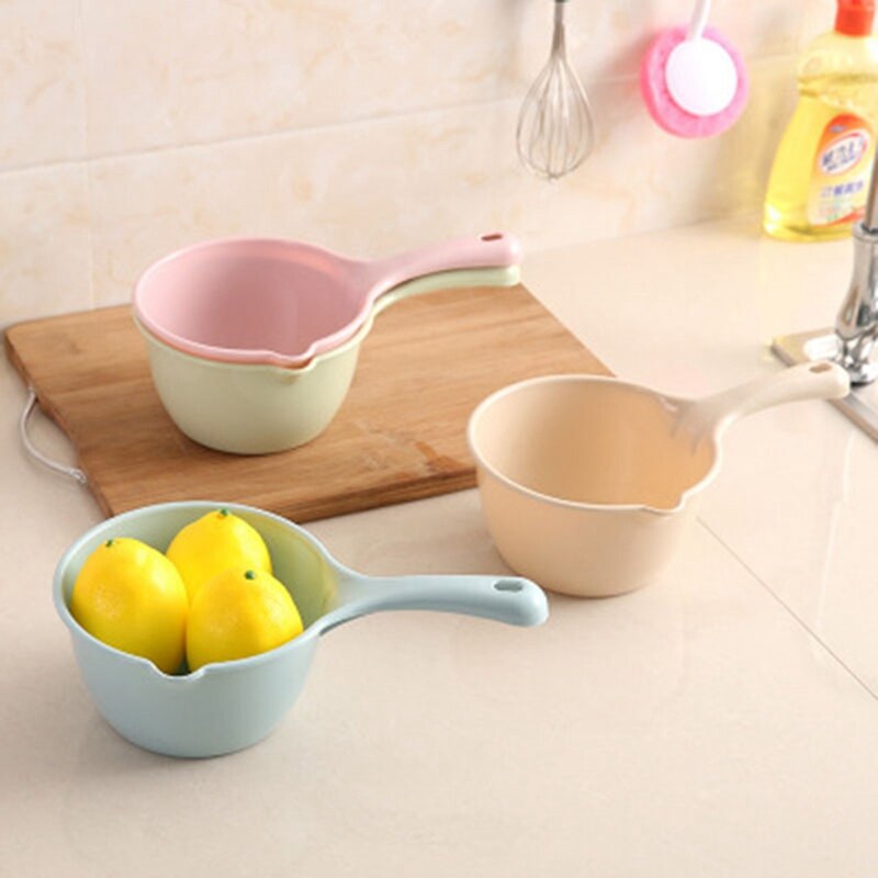 Cuillère à eau pour la maison cuisine salle de bains multifonctionnelle en plastique louche à eau longue poignée bain outils Bailer