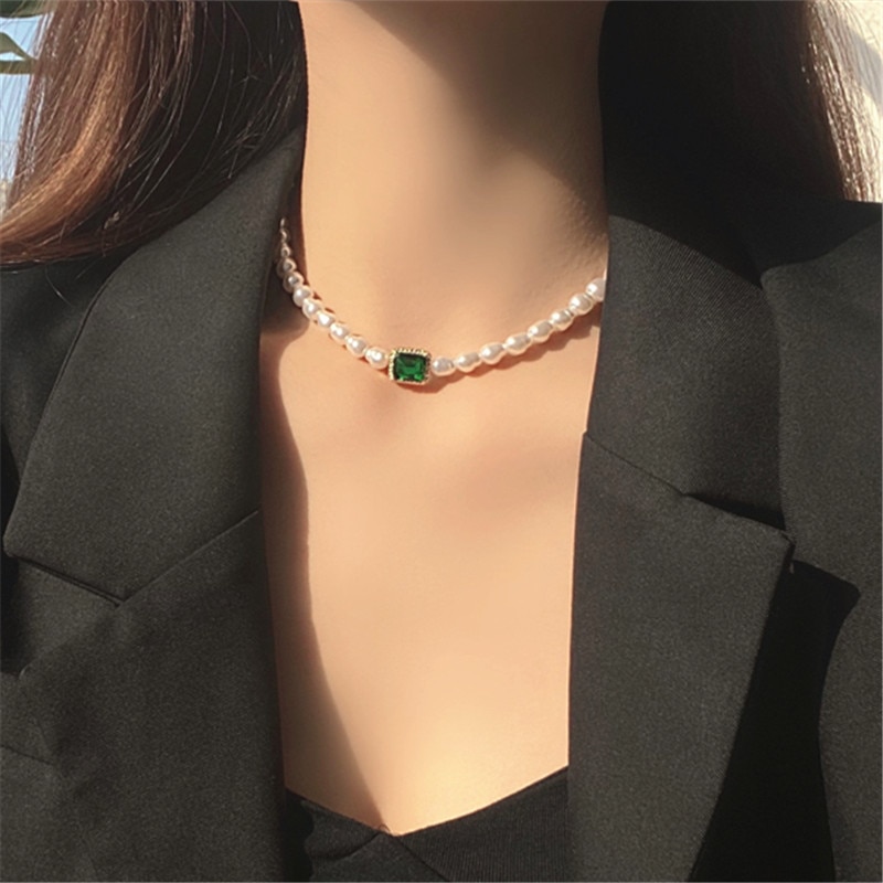 XIALUOKE moda retrò geometria quadrato vetro verde barocco imitazione perla collana clavicola corta per le donne gioielli da sposa N2355