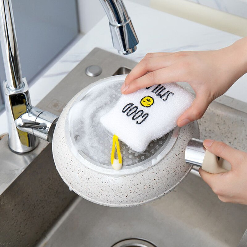 4PCS Smile Face Sponge Strong Decontamination Dish Washing Cloth Sponges Kitchen Cleaner Sponges Scouring Pads