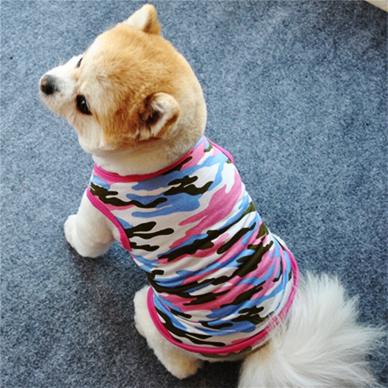 1Pcs Lente En Zomer Hond Kleren Puur Katoen Ademend T-shirt Teddy Puppy Corgi Camouflage Vest Puppy Kat Kleding
