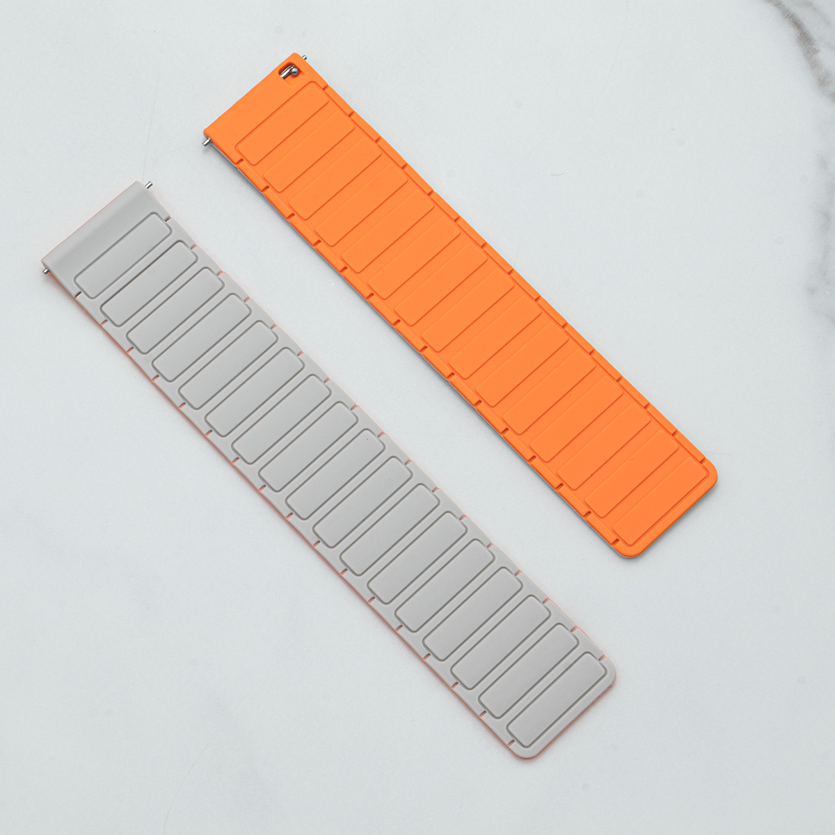 Bratara Magnetica din Silicon 20-22mm pentru Amazfit Bip, Active, GTR, GTS, Cheetah