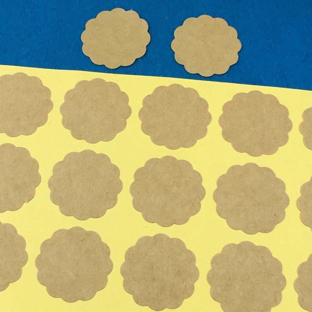 300pcs kraft paper self-Adhesive Labels sealing Stickers packaging sticker labels For bags/handmade candy/cake