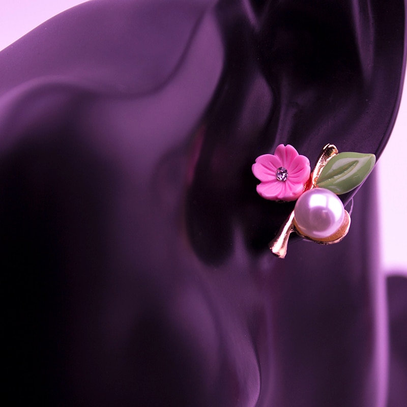 Kerstcadeau Parel Bloem Kralen Crystal Vintage Oorbellen Voor Vrouwen OL Stijl Leuke Zoete Oorbellen Mode Fijne Sieraden