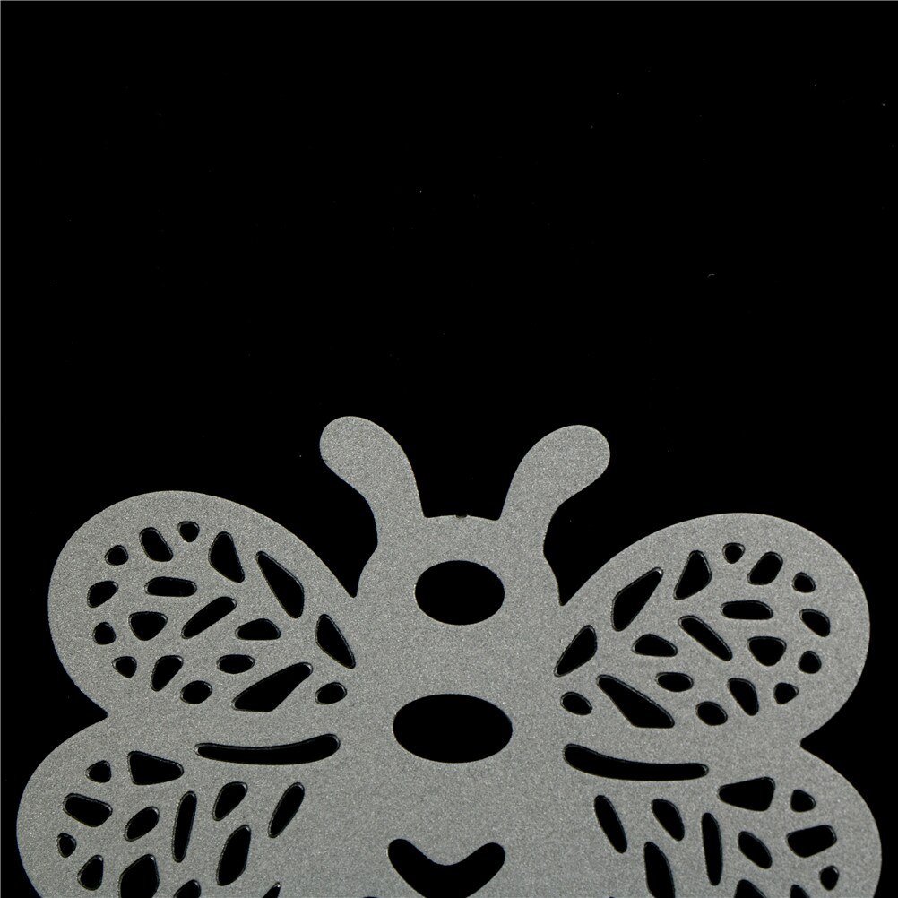 Cute Bee Metal Cutting Dies Stencils For DIY Scrapbooking Wedding Card Photo Album Embossing Crafts