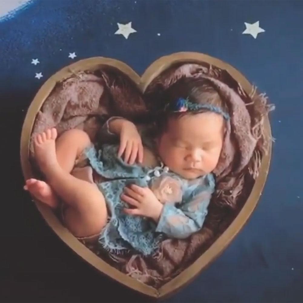 Fotografering kærlighed sengebalje nyfødt baby fotografering kærlighed form seng rekvisitter lille træ baby foto rekvisitter krybbe til baby drenge piger